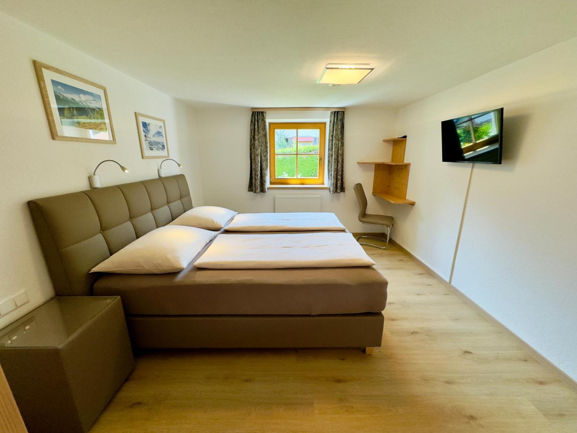 Haus St. Bernard Apartment Pettneu am Arlberg Luaran gambar